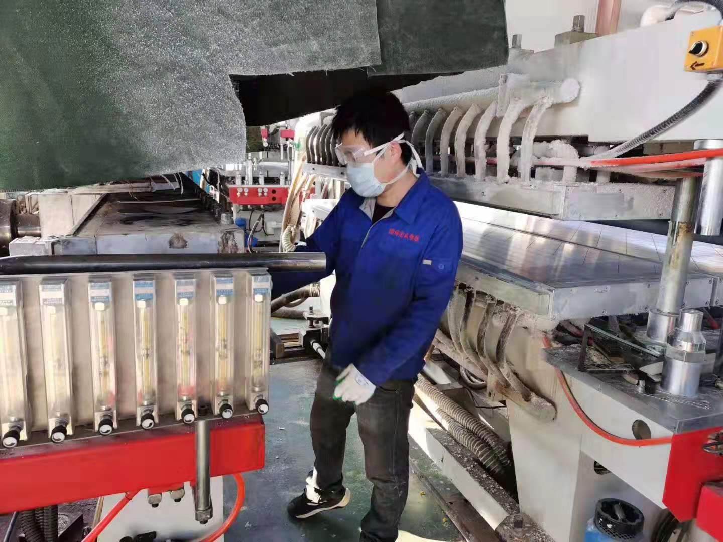 淄博宏威塑胶正式复工